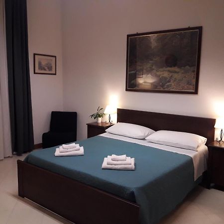 Guest Room Via Dei Passeri Cagliari Exterior photo