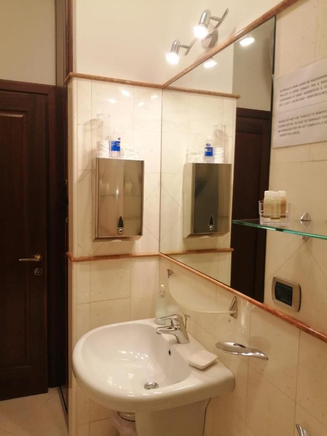 Guest Room Via Dei Passeri Cagliari Exterior photo